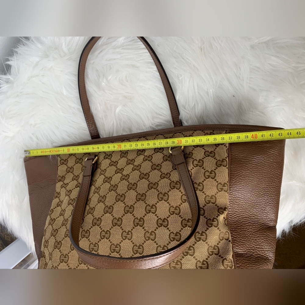 Gucci GG Canvas Bree Medium bag - Picture 14 of 17